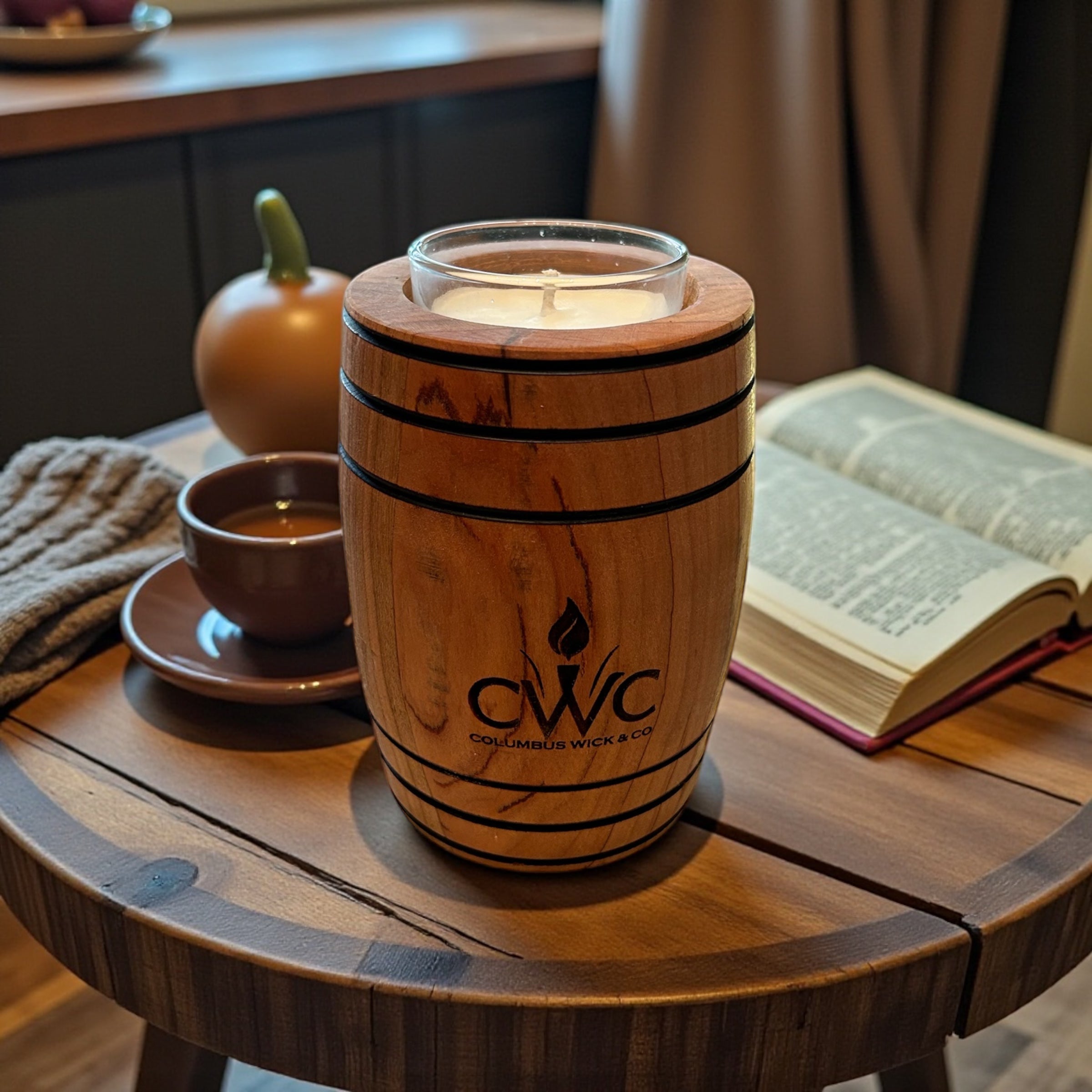 Hand turned barrel candle w/ insert pack